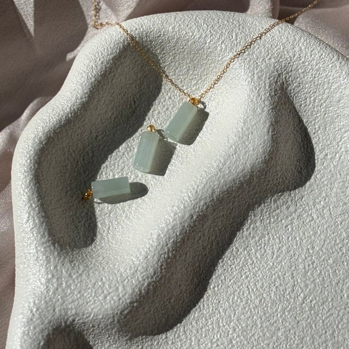 Charis Column Necklace - Aqua